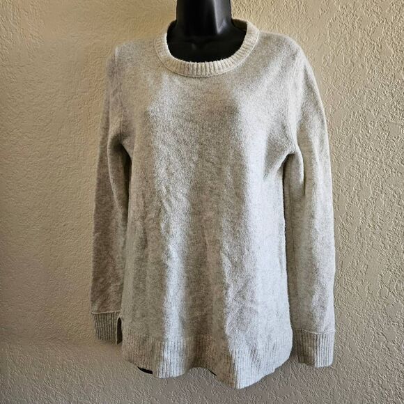 J. Crew Wool Blend Crewneck Sweater - Picture 1 of 7